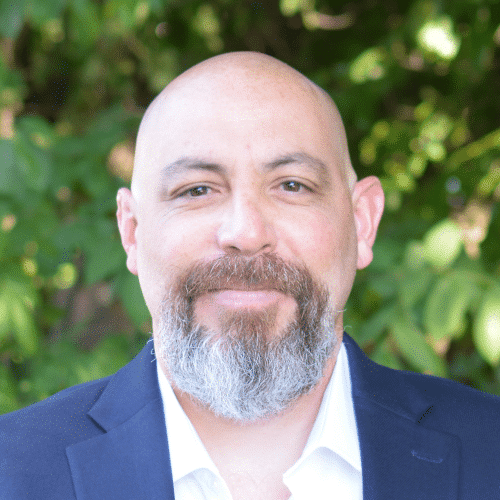 Steven Magno headshot